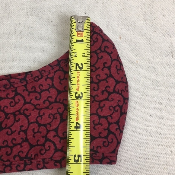 Red/black Swirl Fitted Fabric Face mask pocket - Picture 10 of 11